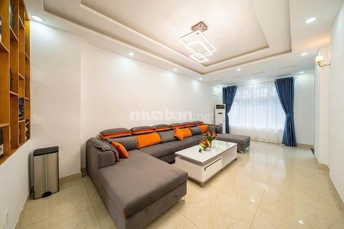 Nhà rẻ nhất Thảo Điền Q2. Nhà 4 tầng có sẵn hồ bơi 7,5x27m, giá chỉ 34