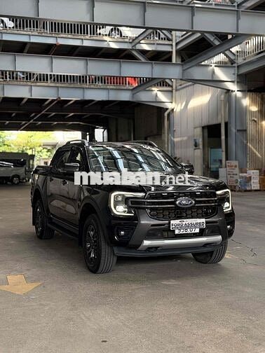 Ford Ranger Wildtrak 2.0L 2 Cầu 2025 Đen