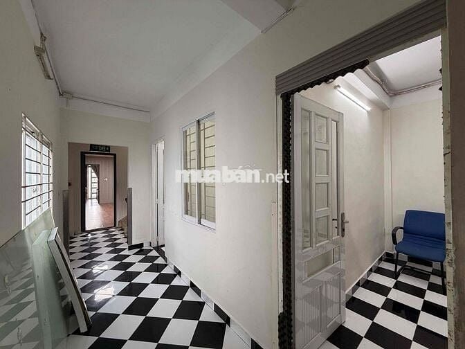 CHO THUÊ NGUYÊN CĂN ĐƯỜNG MẠC ĐĨNH CHI -Q1 - 100m2 SÀN- TỰ DO KD