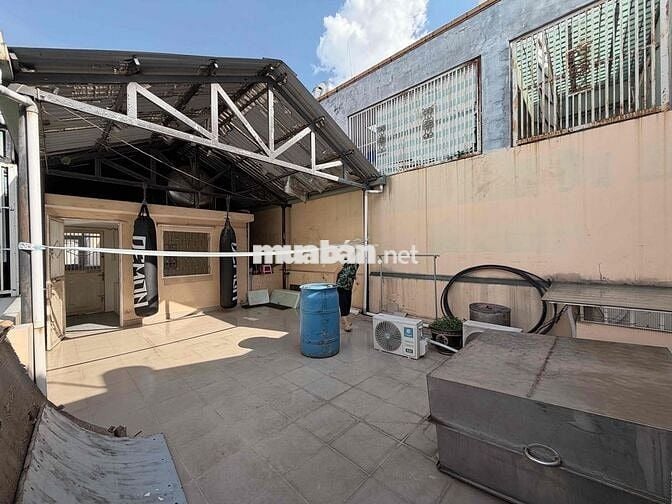 CHO THUÊ NGUYÊN CĂN ĐƯỜNG MẠC ĐĨNH CHI -Q1 - 100m2 SÀN- TỰ DO KD