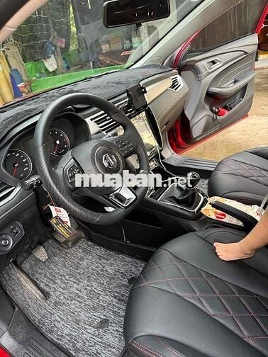 MG HS 2024 Số sàn 3.500 km Đỏ