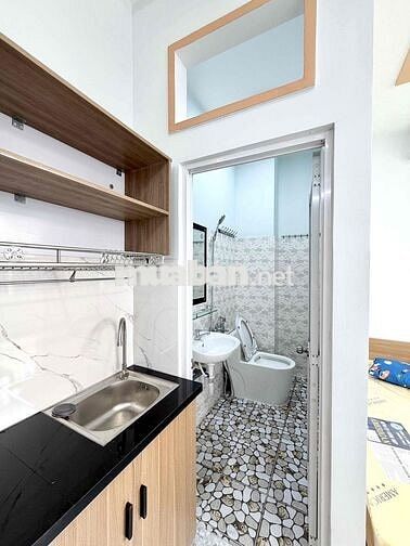 CHÍNH CHỦ CHO THUÊ PHÒNG PHÚ NHUẬN FULL NỘI THẤT MỚI CỬA SỔ BAN CÔNG