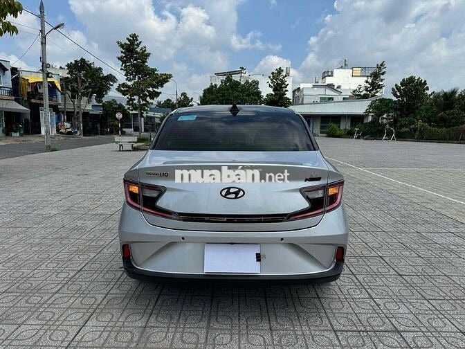 Hyundai i10 sedan 2021 bản full