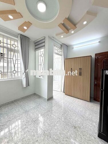 CHÍNH CHỦ CHO THUÊ PHÒNG PHÚ NHUẬN FULL NỘI THẤT MỚI CỬA SỔ BAN CÔNG
