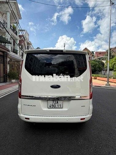 Ford Tourneo titaimum 2021 Trắng Tự động