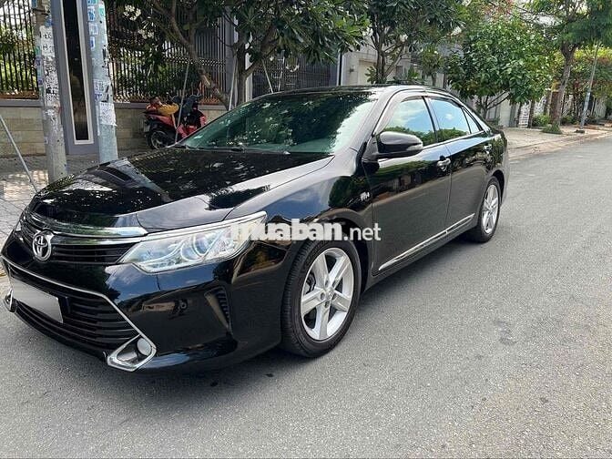 Toyota Camry 2.5 Q 2017 Đen