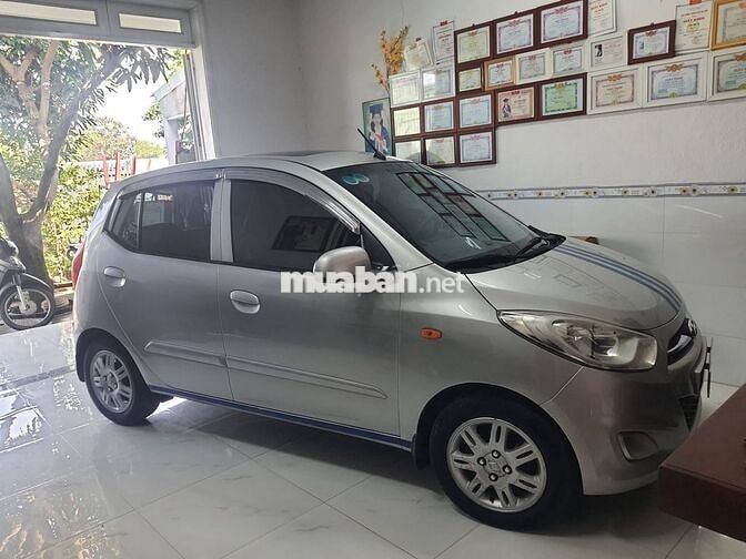 Hyundai i10 2011 Số tự động cửa sổ trời 115tr