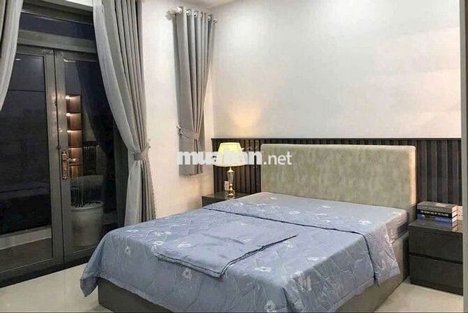 Căn hộ ban công , cửa sổ gió trời