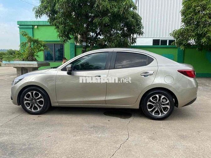 Mazda Mazda 2 2016 Số tự động Vàng cát
