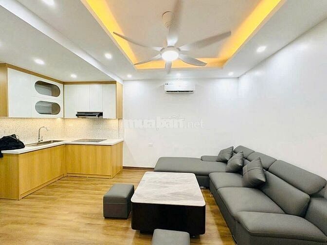 Căn hộ CC Giảng Võ, thang máy xịn, view hồ, 2 ban công, 60m2*2PN