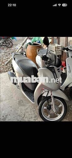 Yamaha Janus 2024 Xám bạc, 9 Chủ