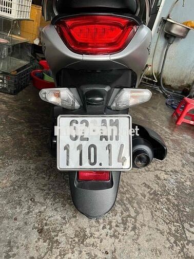 Yamaha Janus 2024 Xám bạc, 9 Chủ