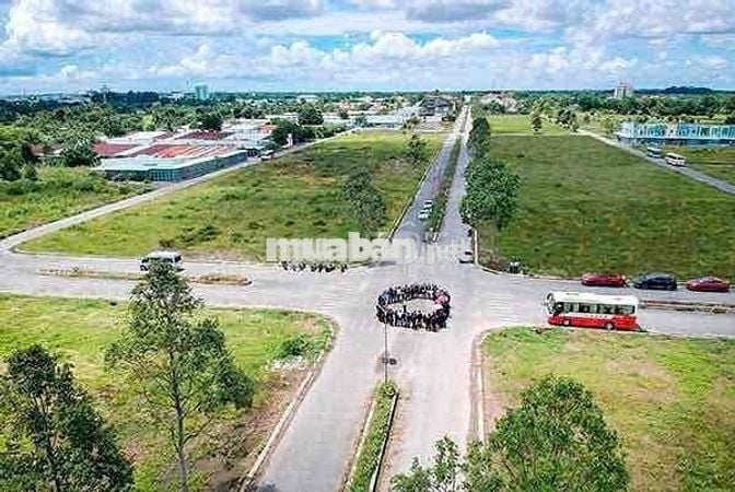 BÁN GẤP ĐẤT NỀN GẦN BẾN XE TRÀ MEN