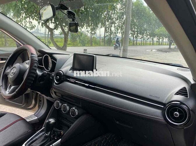 Mazda Mazda 2 2016 Số tự động Vàng cát