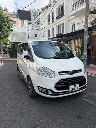 Ford Tourneo titaimum 2021 Trắng Tự động