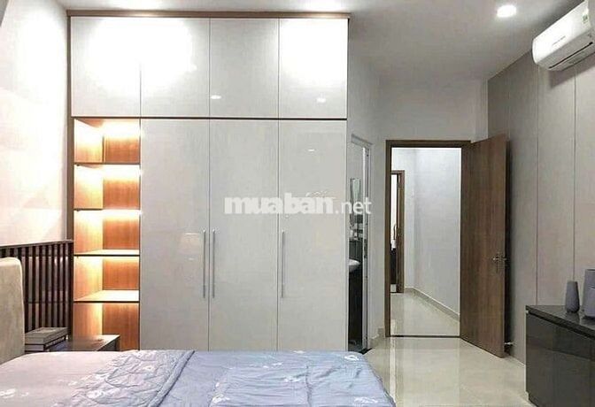 Căn hộ ban công , cửa sổ gió trời