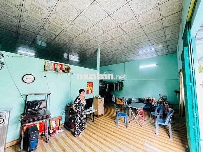 NGÂN HÀNG THANH LÝ NHÀ VƯỜN C4 GIÁ 2 TỎI 550