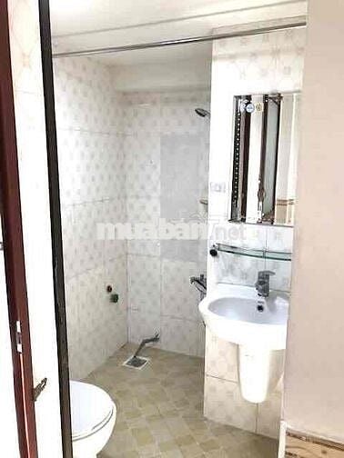 Cho thuê nhà hẻm xe hơi đường Huỳnh Thiện Lộc
