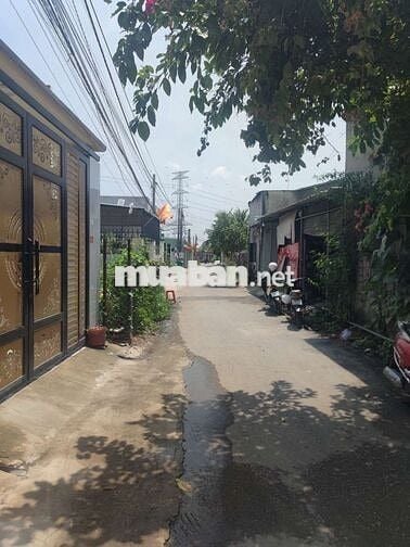 Chính chủ bán gấp nhà 2 mặt gần đường Đồng Khởi