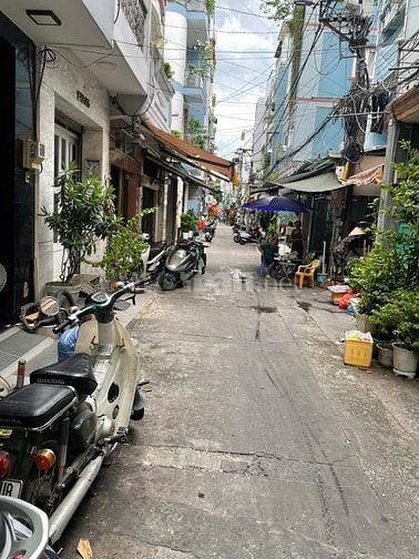 Phòng 232/9 ngô quyền 18m2 2.800.000