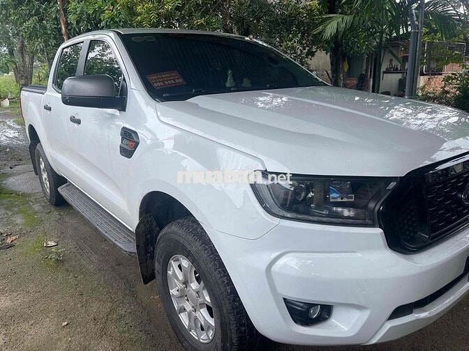 Ford Ranger Trắng 5 chỗ