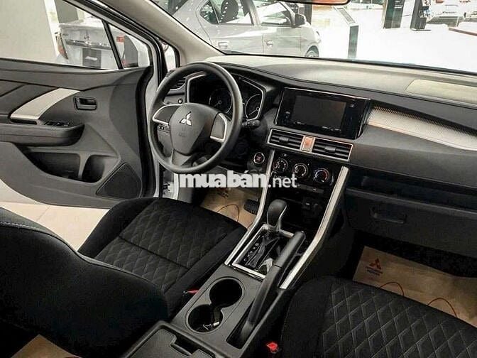 MITSUBISHI XPANDER AT ECO (XE MỚI 100%) GIÁ TỐT