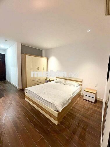 Căn Hộ Ban Công Full Nội Thất Gần Đại Học Văn Lang Đại Học Khoa Học Q1