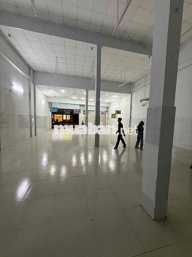 CHO THUÊ MẶT TIỀN TOKY NGAY CHỢ NGÃ 3 BẦU GIÁ TỐT