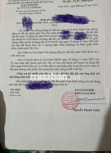 Bán nền nhà có sẳn nhà tiền chế.