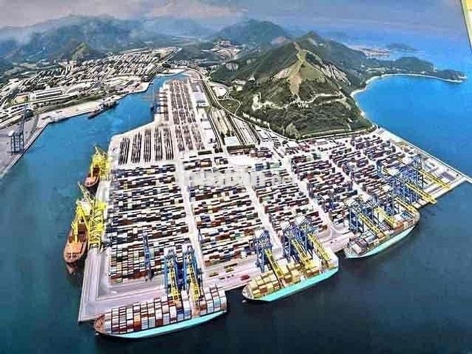 chào bán 305m2 Đường NGUYỄN VĂN CỪ có nhà đang cho thuê