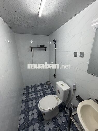Cho thuê nhà mặt hẻm xe hơi đường nguyễn cửu phú ,tân tạo A,bình tân
