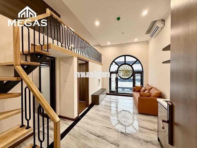Hiếm!!! 2 ngủ 8trX, 1 ngủ rộng ô tô đỗ cửa tại Cầu Giấy, nhà mới tinh