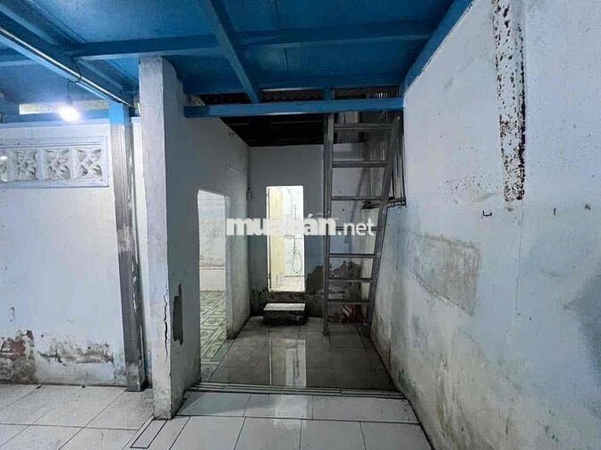 BÁN NỀN CÓ SẲN NHÀ TRỆT LỬNG DỂ CẢI TẠO,HẺM 19 NGAY CHỢ AN NGHIỆP