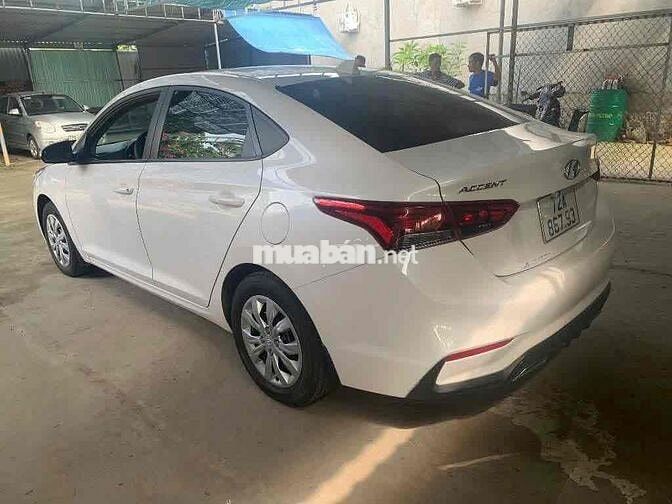 Hyundai Accent 2019 Số sàn 107000 km Trắng