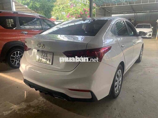 Hyundai Accent 2019 Số sàn 107000 km Trắng