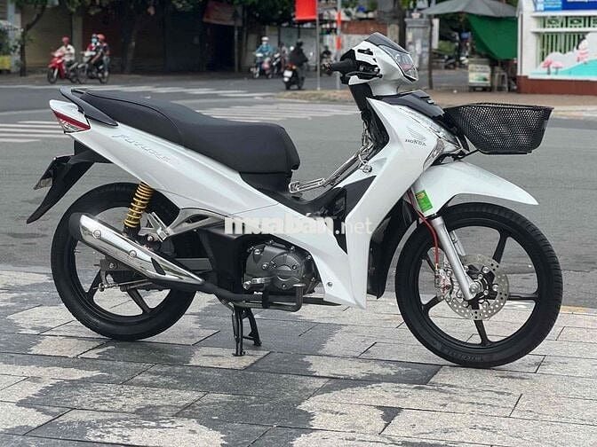 Honda Future 125 Fi 2023 Trắng Đen Tự động