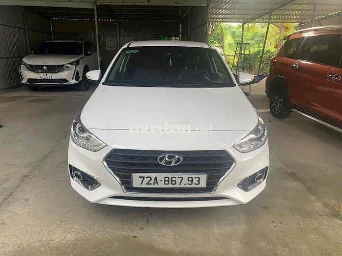 Hyundai Accent 2019 Số sàn 107000 km Trắng