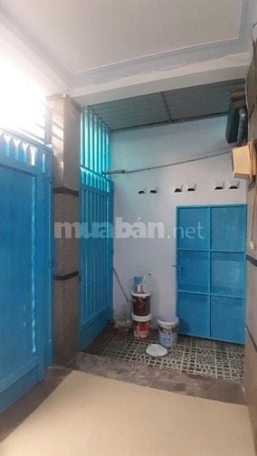 Cho thuê nguyên căn nhà đường Trưng Nữ Vương, gần chợ Hóc Môn