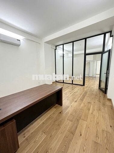 NHÀ ĐẸP TRẮNG XINH - 24E Nguyễn Thái Bình, TB -DTSD 320m2, 4 tầng