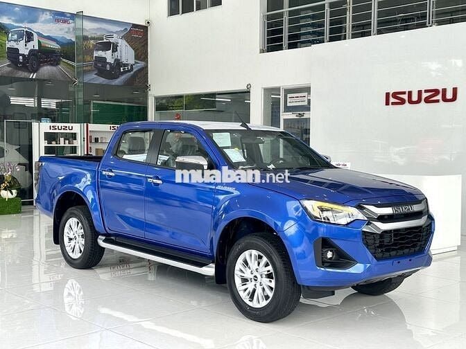 Isuzu Dmax Highlander 2025 1 cầu AT Xanh