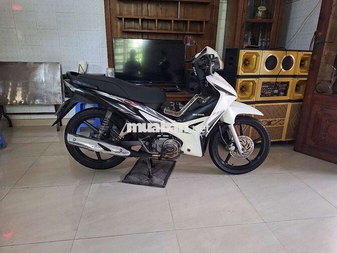 Honda Wave RS 110 Trắng Còn zin, ngay chủ ký giấy