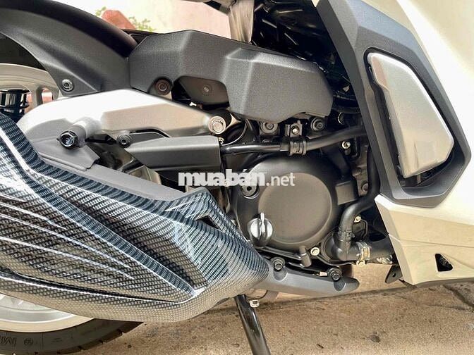 SH350i 2022 trắng máy Thái sm6005 odo 857 km