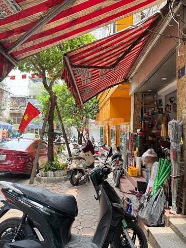 Cho thuê MBKD mặt phố Vân Đồn 30m2