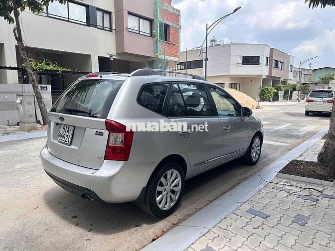 Kia Carens 2011 Bản full Số sàn Bạc