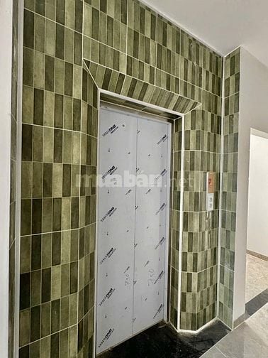 Giảm 6 tỷ bán gấp tòa nhà CHDV 27 phòng HĐT khoán 135 triệu/tháng