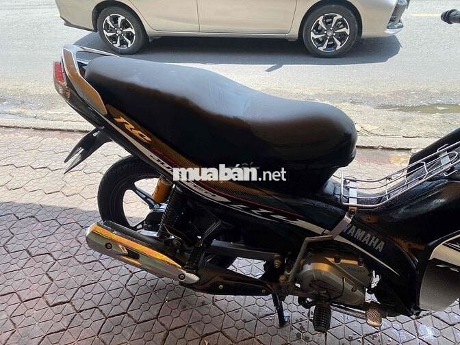 Yamaha Jupiter RC Fi trắng đen