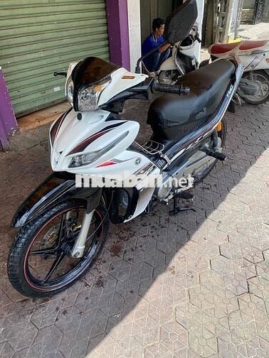 Yamaha Jupiter RC Fi trắng đen