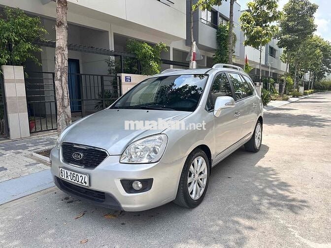 Kia Carens 2011 Bản full Số sàn Bạc