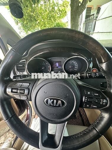 Kia Sedona 2018 Dầu 7 chỗ Nâu đỏ