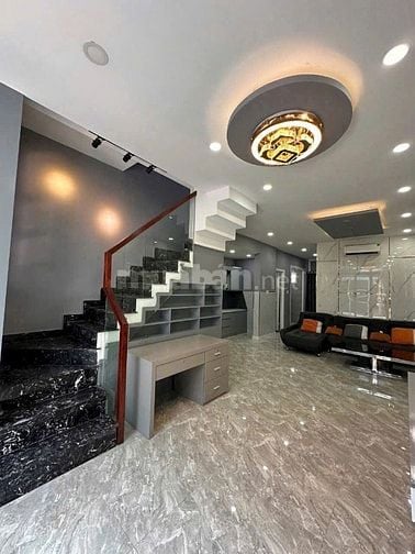 Cách mặt tiền 1 căn nhà,hẻm xe hơi mini Tr Bình Trọng,Ngang 4,1m 